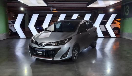 Toyota • Yaris
