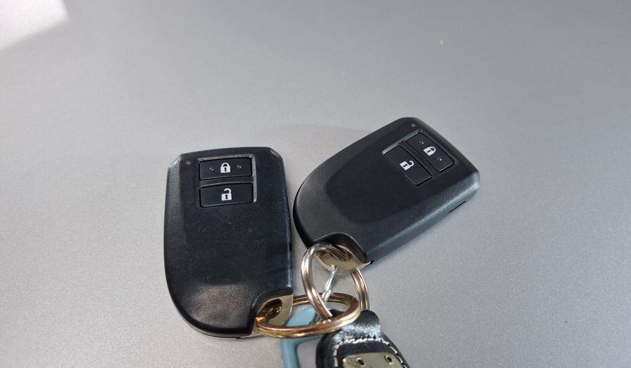 Toyota Yaris 1.5 S CVT Hatchback 2020
