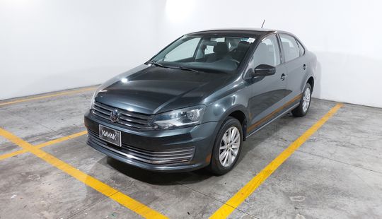 Volkswagen • Vento