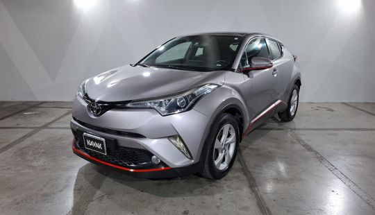 Toyota • C-HR