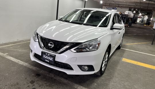 Nissan • Sentra