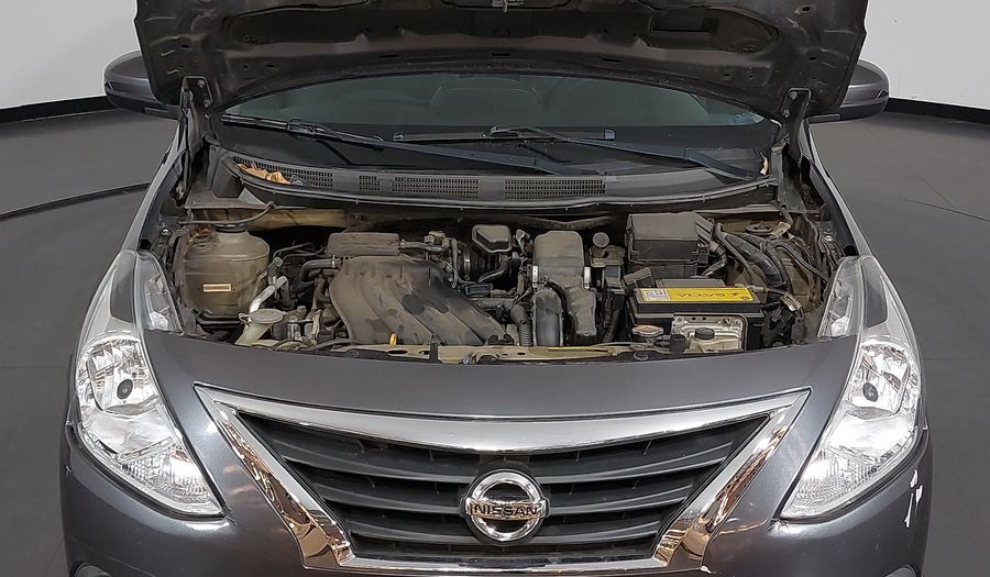 Nissan Versa START SV Sedan 2017