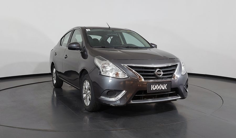 Nissan Versa START SV Sedan 2017