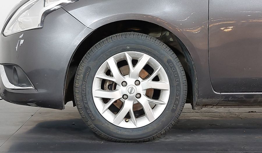 Nissan Versa START SV Sedan 2017