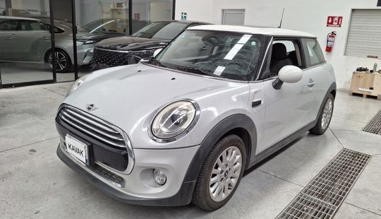 Mini • Cooper