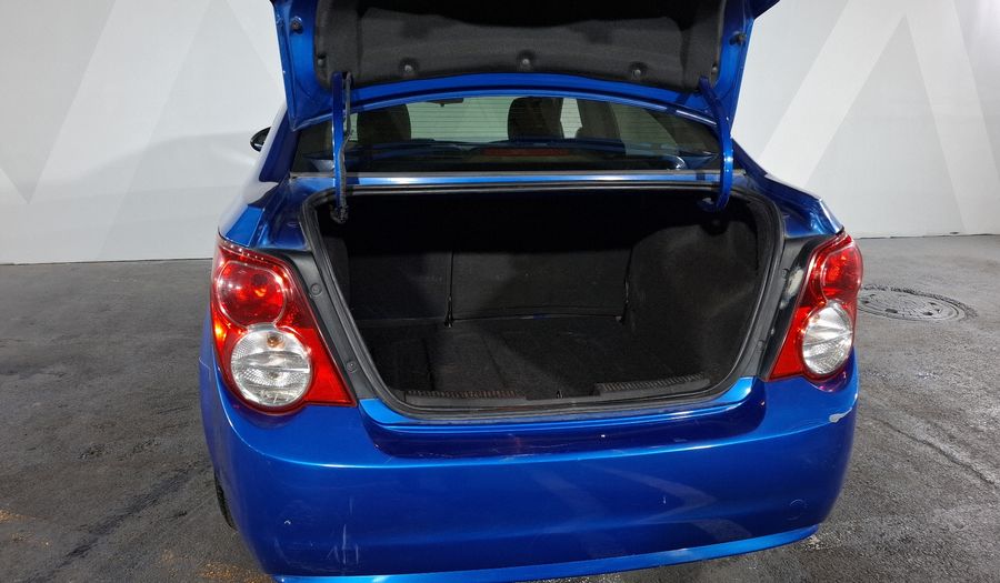 Chevrolet Sonic 1.6 MT D LT Sedan 2016