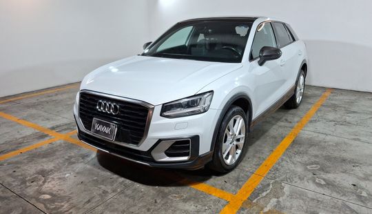Audi • Q2