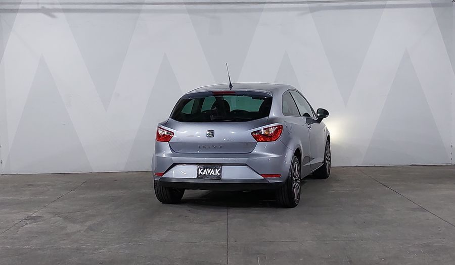 Seat Ibiza 1.6 SC STYLE MT FULL LINK Hatchback 2016