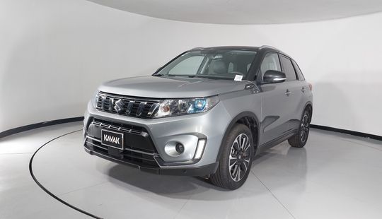 Suzuki • Vitara