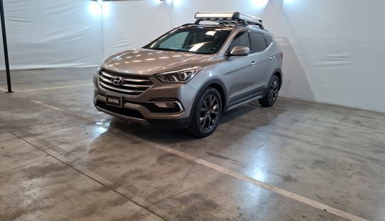 Hyundai • Santa Fe