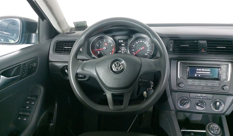 Volkswagen Jetta 2.0 MT Sedan 2017