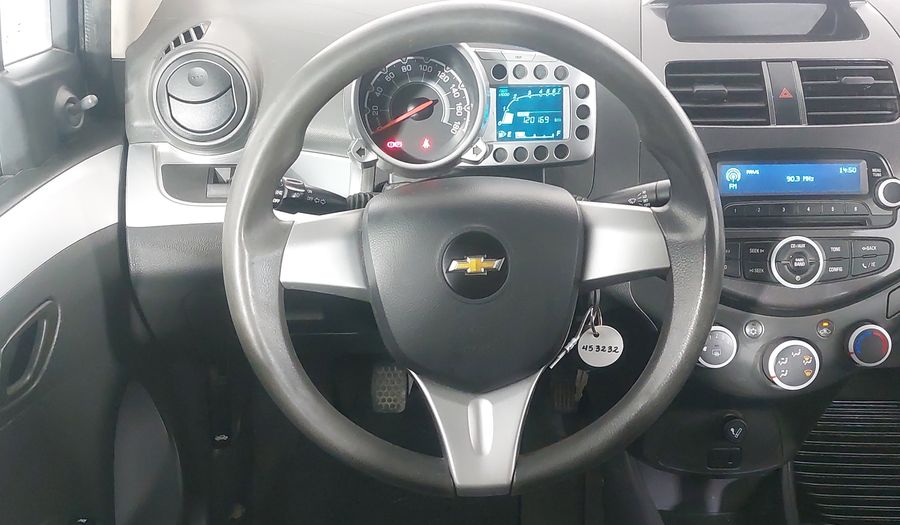 Chevrolet Spark 1.2 LTZ C MT Hatchback 2013