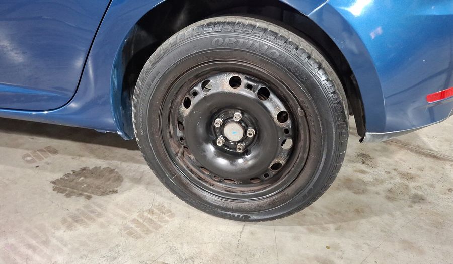 Seat Ibiza 2.0 REFERENCE 4 PTAS MT Hatchback 2014