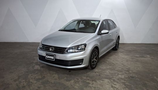 2019 • 99,141 km • Manual
