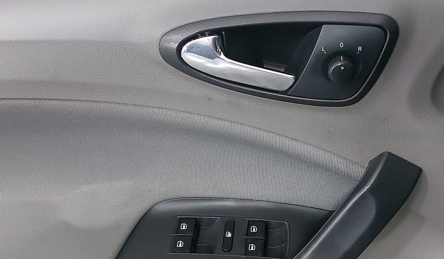 Seat Ibiza 1.6 STYLE 4 PTAS DSG Hatchback 2013