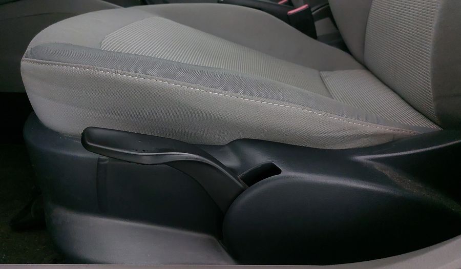 Seat Ibiza 1.6 STYLE 4 PTAS DSG Hatchback 2013