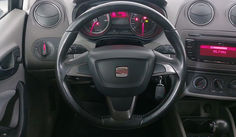 Seat Ibiza 1.6 STYLE 4 PTAS DSG Hatchback 2013