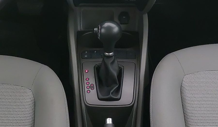 Seat Ibiza 1.6 STYLE 4 PTAS DSG Hatchback 2013