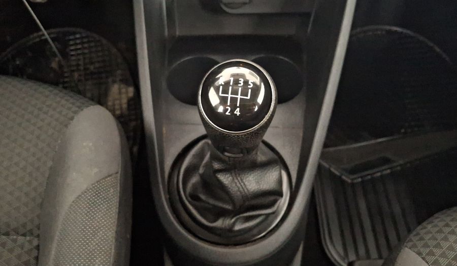 Volkswagen Gol 1.6 SEDAN TRENDLINE Sedan 2018