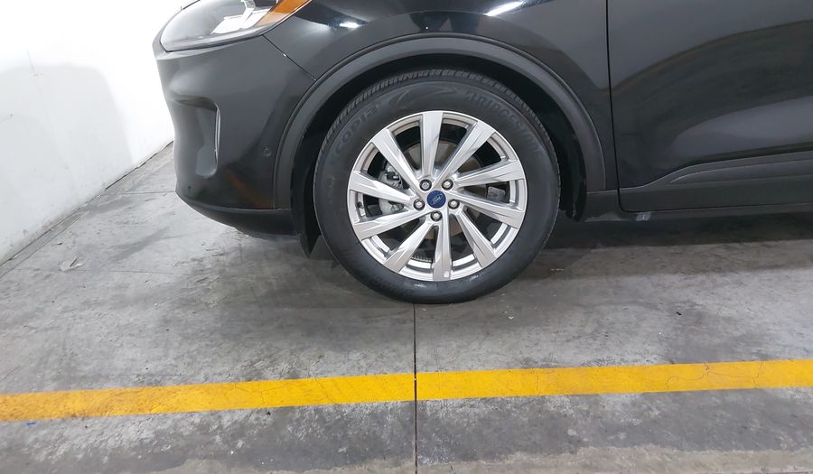 Ford Escape 2.5 HEV TITANIUM CVT Suv 2022