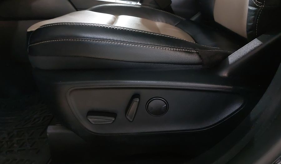 Ford Escape 2.5 HEV TITANIUM CVT Suv 2022