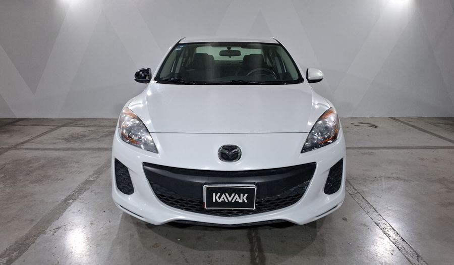Mazda 3 2.0 SEDAN I TOURING TA Sedan 2013