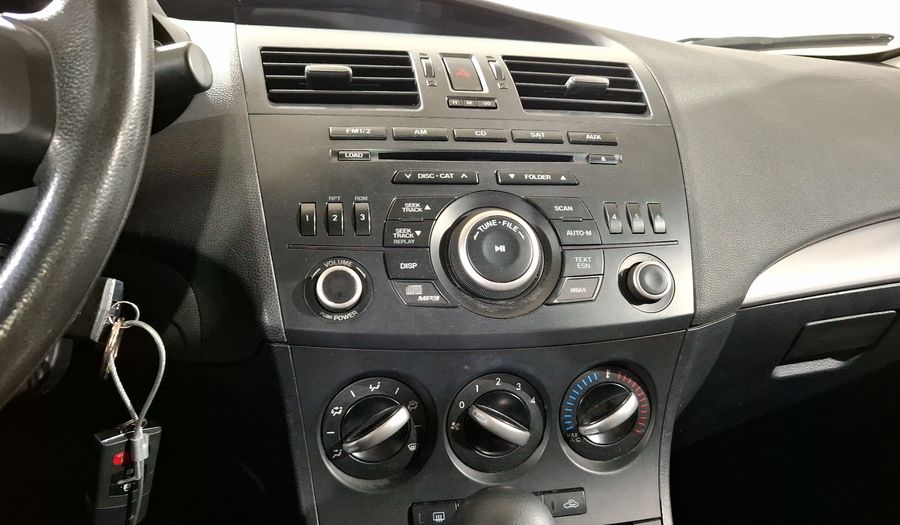 Mazda 3 2.0 SEDAN I TOURING TA Sedan 2013