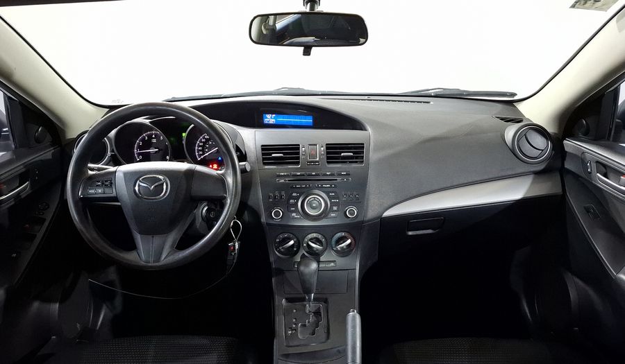 Mazda 3 2.0 SEDAN I TOURING TA Sedan 2013