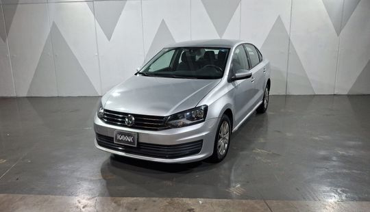 Volkswagen • Vento