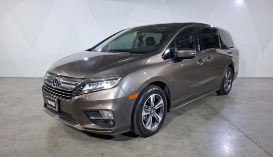 Honda • Odyssey