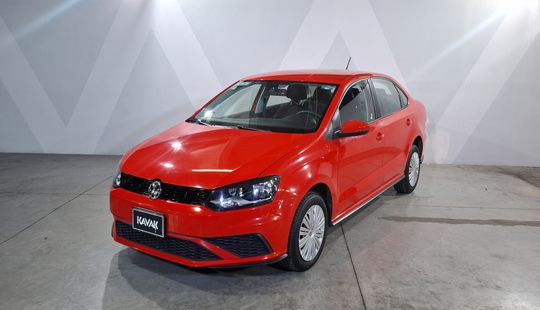 Volkswagen • Vento