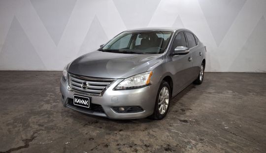 Nissan • Sentra