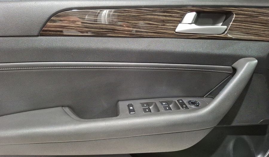 Hyundai Sonata 2.4 PREMIUM AT Sedan 2016