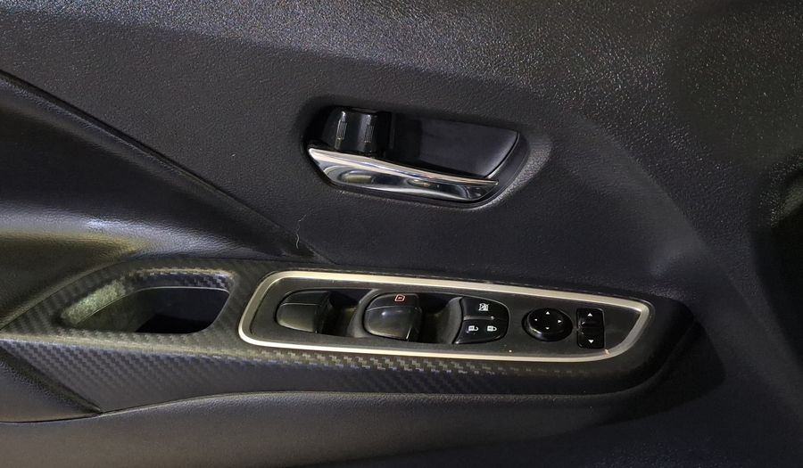 Nissan Versa 1.6 EXCLUSIVE CVT Sedan 2021