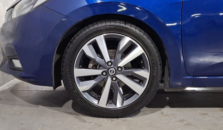 Nissan Versa 1.6 EXCLUSIVE CVT Sedan 2021