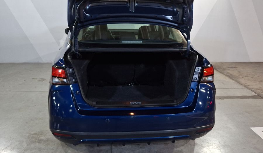 Nissan Versa 1.6 EXCLUSIVE CVT Sedan 2021