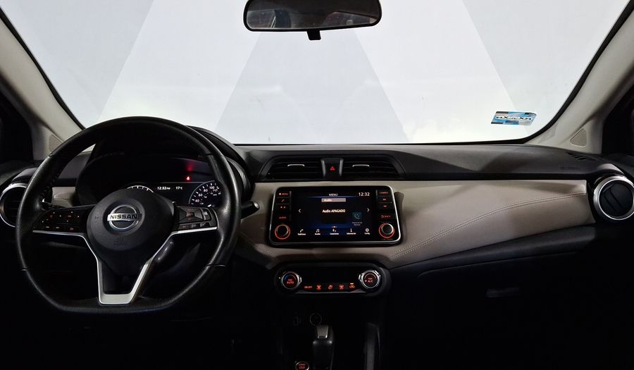 Nissan Versa 1.6 EXCLUSIVE CVT Sedan 2021