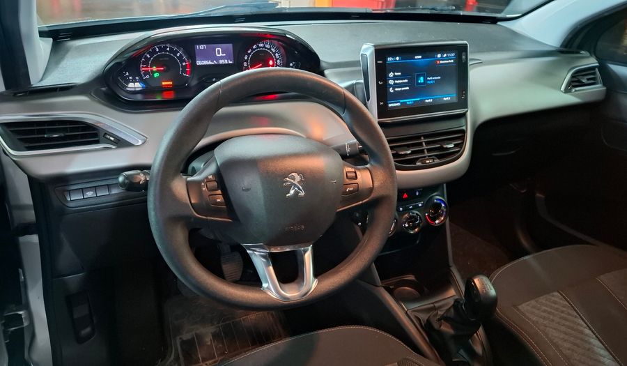 Peugeot 208 1.6 ALLURE Hatchback 2018