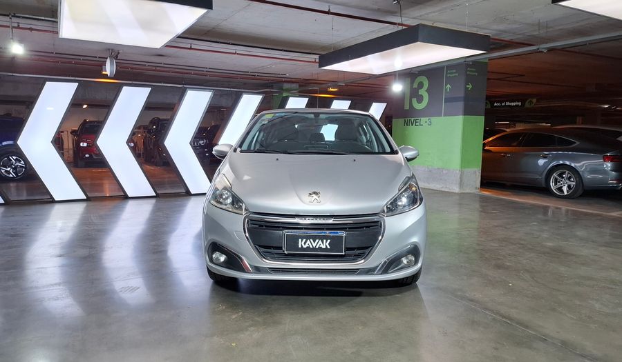Peugeot 208 1.6 ALLURE Hatchback 2018