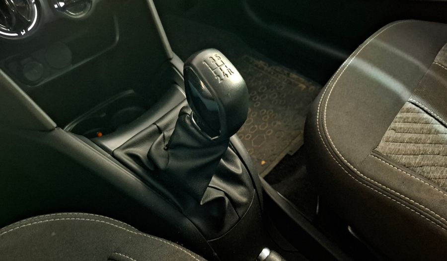 Peugeot 208 1.6 ALLURE Hatchback 2018
