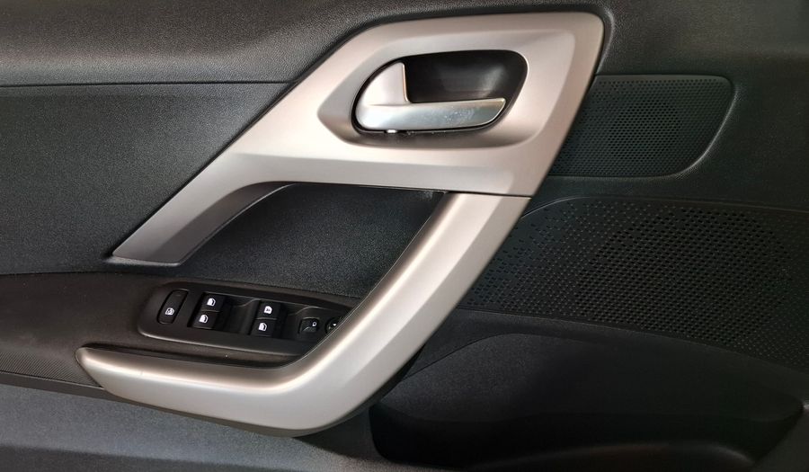 Peugeot 208 1.6 ALLURE Hatchback 2018