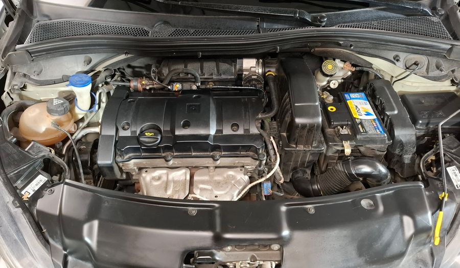 Peugeot 208 1.6 ALLURE Hatchback 2018