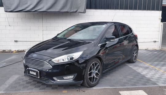 Ford • Focus III