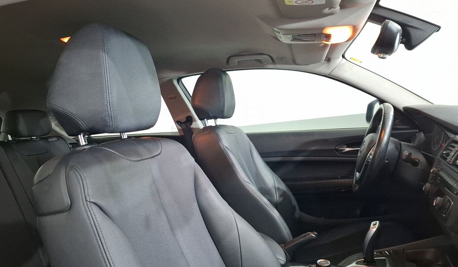 Bmw Serie 1 1.6 118IA URBAN LINE Hatchback 2015