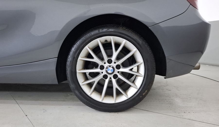 Bmw Serie 1 1.6 118IA URBAN LINE Hatchback 2015