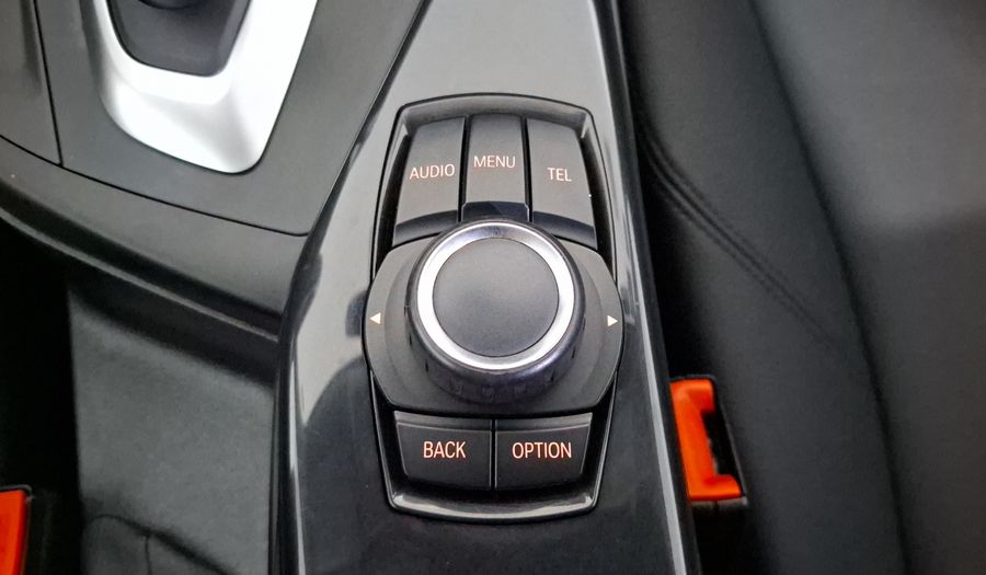 Bmw Serie 1 1.6 118IA URBAN LINE Hatchback 2015