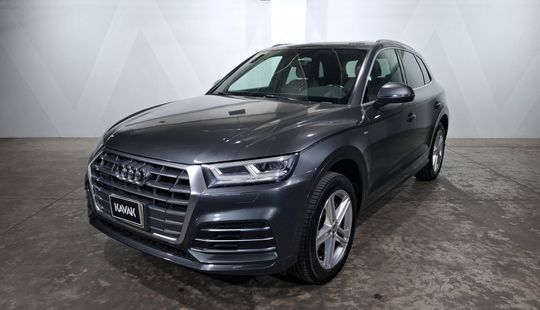 Audi • Q5