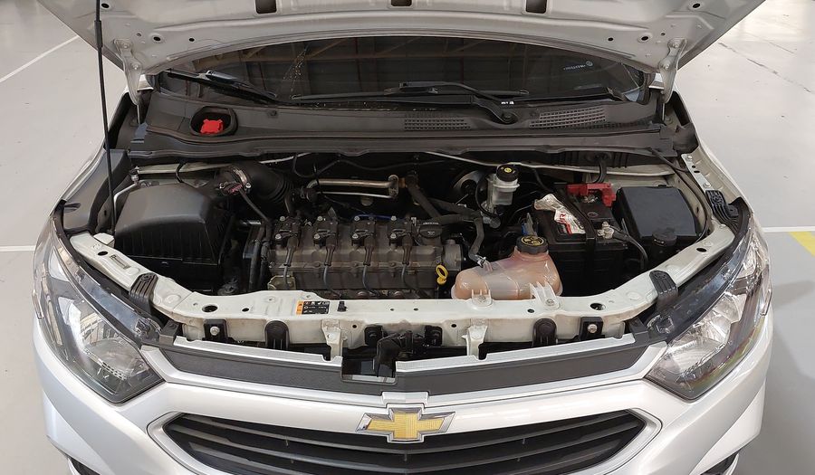 Chevrolet Onix MPFI LT Hatchback 2017