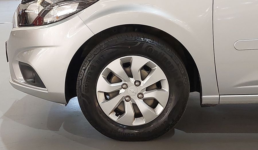 Chevrolet Onix MPFI LT Hatchback 2017