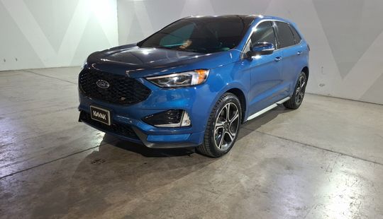 Ford • Edge
